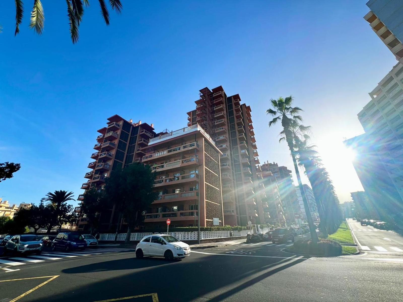 Апартаменты Ocean Breeze Oasis In Puerto De La Cruz Экстерьер фото